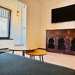 Joy Tampa 6 * בראשוב