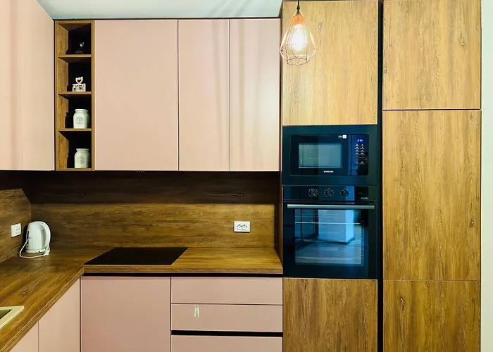 Joy Tampa 6 * Brasov